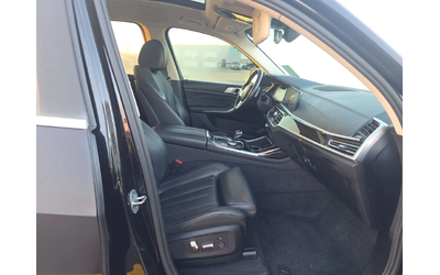 BMW X7 Black Sapphire Metallic - автомобили, коли, обяви за нови и употребявани 9