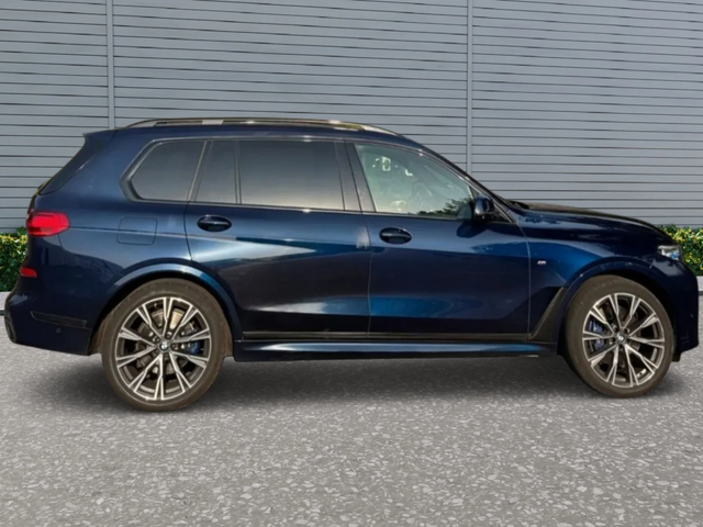BMW X7 ОЧАКВАН ВНОС BMW X7 M50d Individual* 3xTV* 6+ 1 - автомобили, коли, обяви за нови и употребявани 1