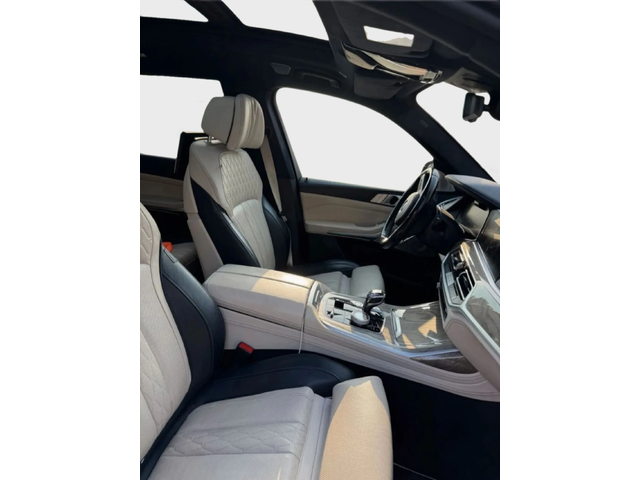 BMW X7 ОЧАКВАН ВНОС BMW X7 M50d Individual* 3xTV* 6+ 1 - автомобили, коли, обяви за нови и употребявани 5