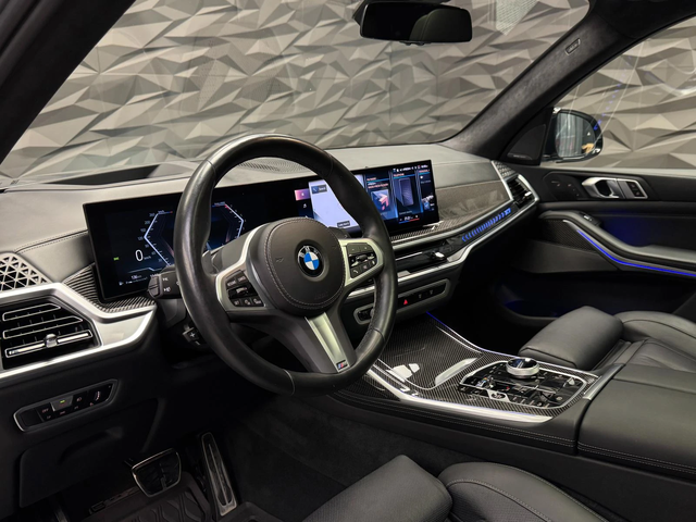 BMW X7 xDrive40i M-pack H&K* 360* Lift* Massage - автомобили, коли, обяви за нови и употребявани 12