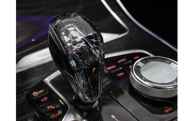 BMW X7 xDrive40i///M SWAROVSKI/ОБДУХВАНЕ/ВАУУМ/МАСАЖ/FULL - автомобили, коли, обяви за нови и употребявани 12