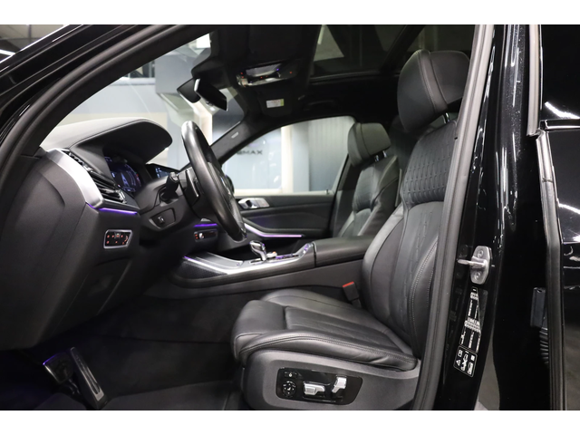 BMW X7 4.0d* INDIVIDUAL* SWAROVSKI* PANO* 360* - автомобили, коли, обяви за нови и употребявани 11