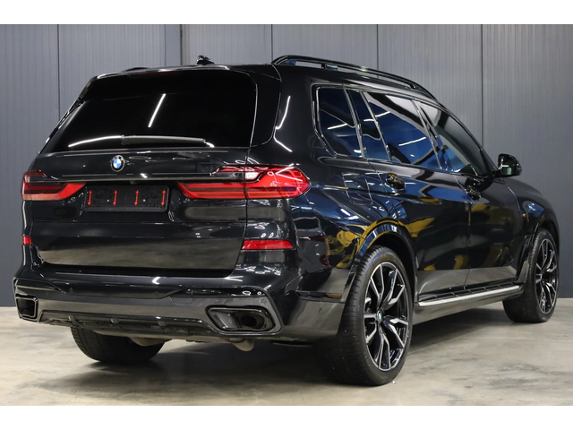 BMW X7 4.0d* INDIVIDUAL* SWAROVSKI* PANO* 360* - автомобили, коли, обяви за нови и употребявани 7
