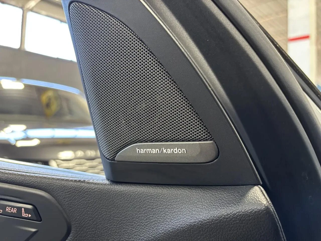 BMW X7 * INDIVIDUAL* 360CAM* DISTRONIC* PANO* - автомобили, коли, обяви за нови и употребявани 15