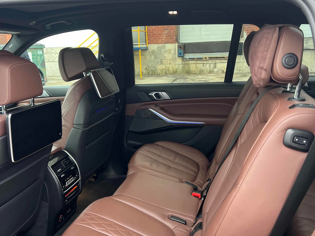 BMW X7 M-PACK* xDrive40i* LASER* DISTRONIC* HEAD-UP* ТЕЛЕ - автомобили, коли, обяви за нови и употребявани 10