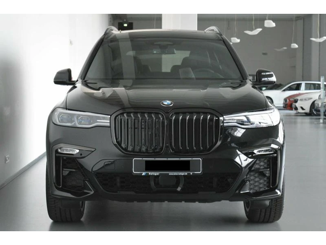 BMW X7 M50i - автомобили, коли, обяви за нови и употребявани 1