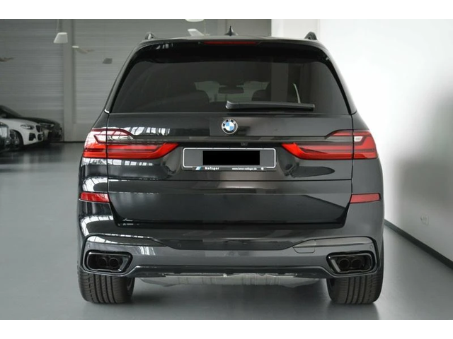 BMW X7 M50i - автомобили, коли, обяви за нови и употребявани 4