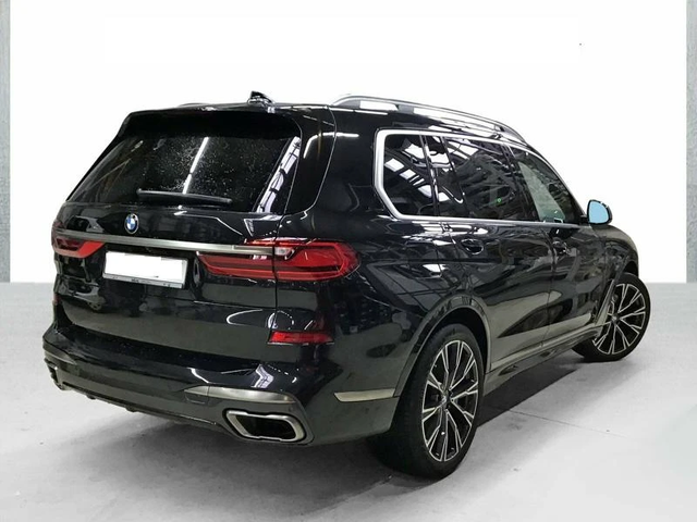 BMW X7 M50d - автомобили, коли, обяви за нови и употребявани 1