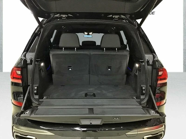 BMW X7 M50d - автомобили, коли, обяви за нови и употребявани 6