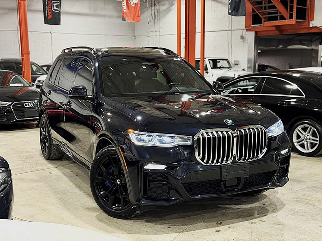 BMW X7 M-PACK| МАСАЖ| LASER| DISTRONIK| ОБДУХ| SWAROVSKI| - автомобили, коли, обяви за нови и употребявани 0