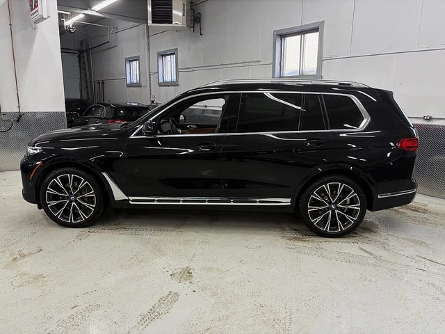 BMW X7 - автомобили, коли, обяви за нови и употребявани 4