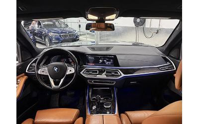 BMW X7 - автомобили, коли, обяви за нови и употребявани 6