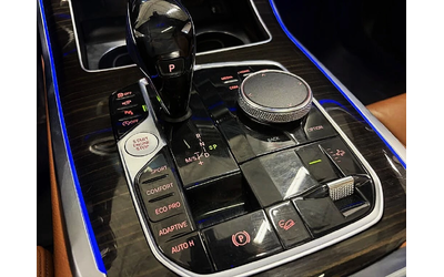 BMW X7 - автомобили, коли, обяви за нови и употребявани 9