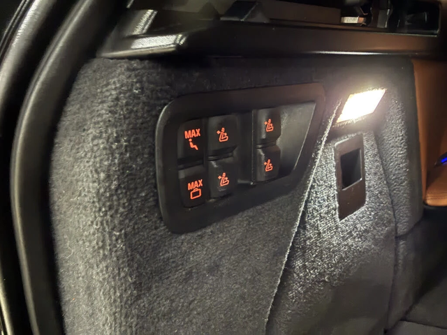 BMW X7 M-PK* M-BRAKES* B&W* 360* LA* ВЪЗДУХ* AMBIENT* KEY - автомобили, коли, обяви за нови и употребявани 13