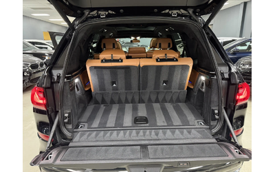 BMW X7 M-PK* M-BRAKES* B&W* 360* LA* ВЪЗДУХ* AMBIENT* KEY - автомобили, коли, обяви за нови и употребявани 16