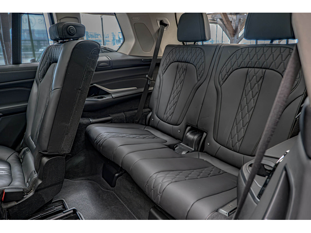 BMW X7 40d/Harman Kardon/HuD/Камера 360/6+1/Панорама/ - автомобили, коли, обяви за нови и употребявани 9