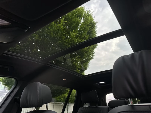 BMW X7 xDrive40d M Sport AHK - автомобили, коли, обяви за нови и употребявани 5