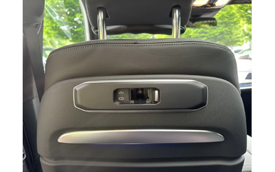 BMW X7 xDrive40d M Sport AHK - автомобили, коли, обяви за нови и употребявани 8