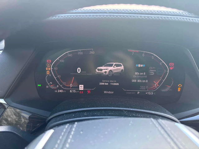 BMW X7 * xDrive40i * ПОДГРЕВИ * 360 * PANO * CARFAX - автомобили, коли, обяви за нови и употребявани 7