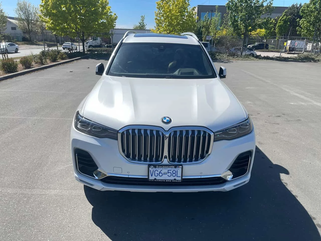 BMW X7 xDrive40i/ОБДУХВАНЕ/ПАНОРАМА/HARMAN KARDON/360 - автомобили, коли, обяви за нови и употребявани 1