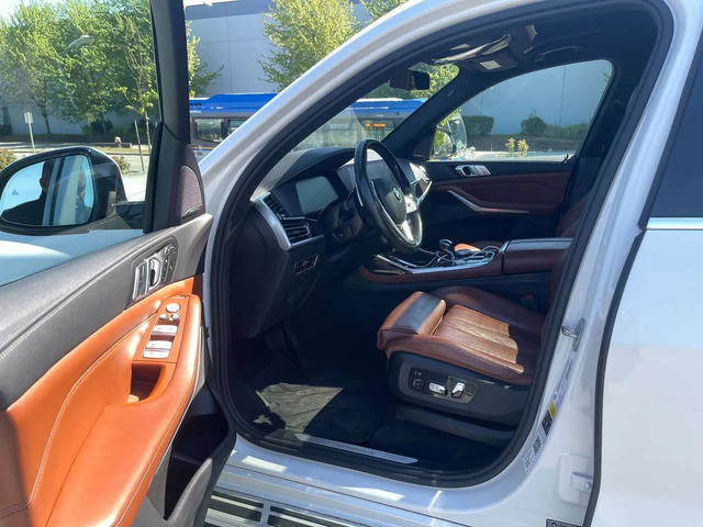 BMW X7 xDrive40i/ОБДУХВАНЕ/ПАНОРАМА/HARMAN KARDON/360 - автомобили, коли, обяви за нови и употребявани 7