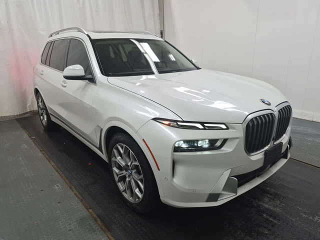 BMW X7 * XDRIVE40I * PANO * H/K * ОБДУХВАНЕ * - автомобили, коли, обяви за нови и употребявани 1