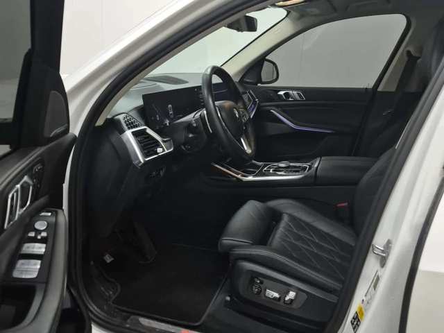 BMW X7 * XDRIVE40I * PANO * H/K * ОБДУХВАНЕ * - автомобили, коли, обяви за нови и употребявани 4
