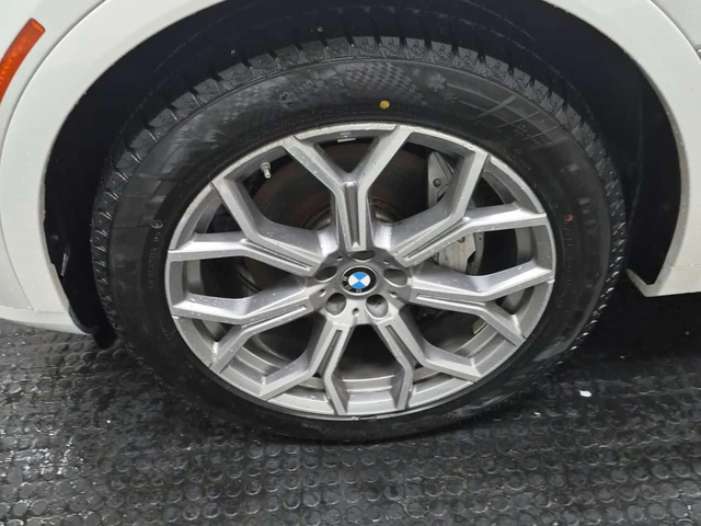 BMW X7 * XDRIVE40I * PANO * H/K * ОБДУХВАНЕ * - автомобили, коли, обяви за нови и употребявани 5
