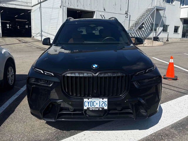 BMW X7 * xDrive40i * LASER* DISTRONIC* HUD* 360* - автомобили, коли, обяви за нови и употребявани 5