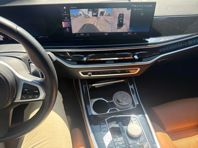 BMW X7 * xDrive40i * LASER* DISTRONIC* HUD* 360* - автомобили, коли, обяви за нови и употребявани 8