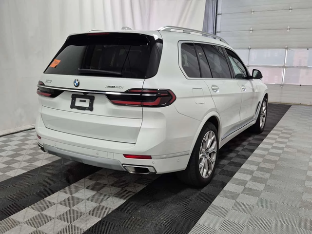 BMW X7 XDRIVE40I| SKY LOUNGE| HUD| 360| AMB| 7 MEСТА - автомобили, коли, обяви за нови и употребявани 2