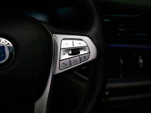 BMW X7 * M50i * ALPINA XB7 | PREMIUM | DISTRONIC | 360 - автомобили, коли, обяви за нови и употребявани 14