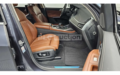 BMW X7 HEAD-UP * ОДБУХВАНЕ * H/K * PANO * 360 - автомобили, коли, обяви за нови и употребявани 10