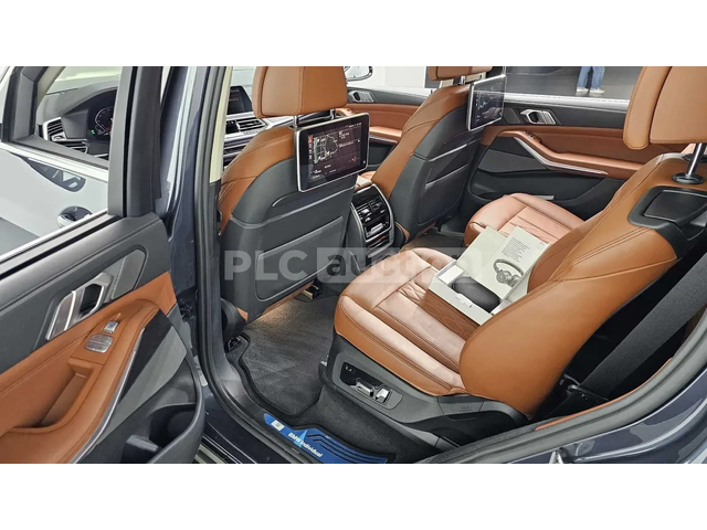 BMW X7 HEAD-UP * ОДБУХВАНЕ * H/K * PANO * 360 - автомобили, коли, обяви за нови и употребявани 11