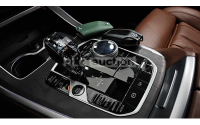 BMW X7 HEAD-UP * ОДБУХВАНЕ * H/K * PANO * 360 - автомобили, коли, обяви за нови и употребявани 8