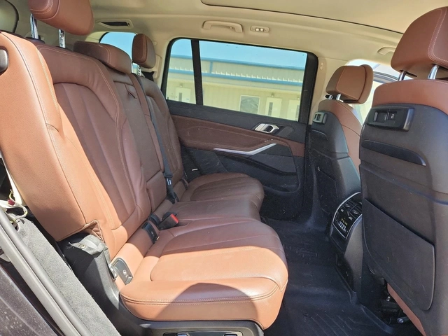 BMW X7 XDRIVE40I| DISTRONIC| HARMAN| HUD| ПАНО| ВАКУУМ| О - автомобили, коли, обяви за нови и употребявани 10