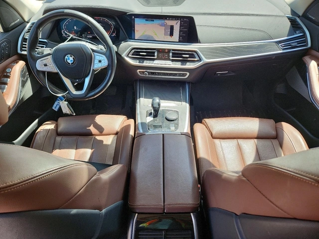 BMW X7 XDRIVE40I| DISTRONIC| HARMAN| HUD| ПАНО| ВАКУУМ| О - автомобили, коли, обяви за нови и употребявани 7