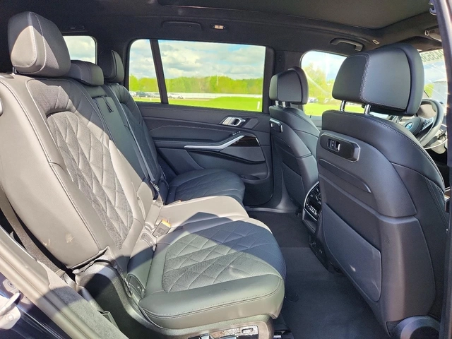 BMW X7 XDRIVE40I - автомобили, коли, обяви за нови и употребявани 10