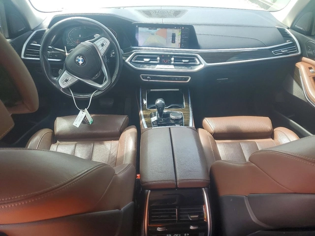 BMW X7 XDRIVE40I - автомобили, коли, обяви за нови и употребявани 7