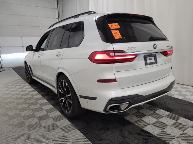 BMW X7 40I * * M SPORT * * ОБДУХВАНЕ * * 360 КАМЕРА * * - автомобили, коли, обяви за нови и употребявани 3