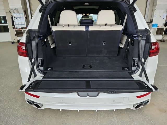 BMW X7 ALPINA XB7 * 7 МЕСТА * БЕЗ ИНЦИДЕНТИ * - автомобили, коли, обяви за нови и употребявани 12