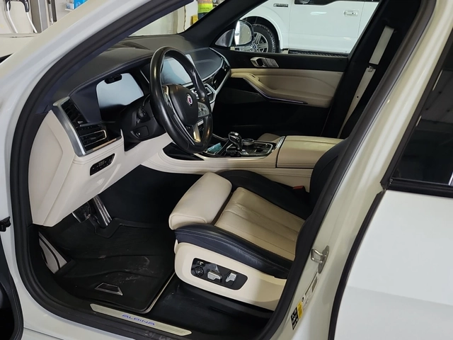 BMW X7 ALPINA XB7 * 7 МЕСТА * БЕЗ ИНЦИДЕНТИ * - автомобили, коли, обяви за нови и употребявани 4