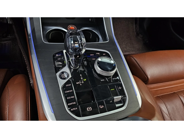 BMW X7 LASER* SOFT-CLOSE* HEAD-UP* МАСАЖ* ОБДУХ* DIS* КРА - автомобили, коли, обяви за нови и употребявани 9