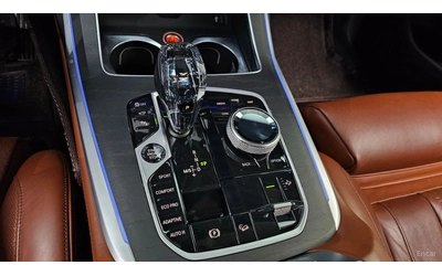BMW X7 xDrive 40d* HUD* 360* МОНИТОРИ* КОЖА* ОБДУХВ* ПАНО - автомобили, коли, обяви за нови и употребявани 6