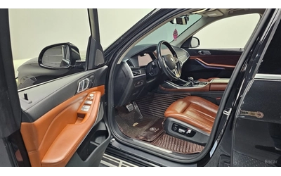 BMW X7 xDrive 40d* HUD* 360* МОНИТОРИ* КОЖА* ОБДУХВ* ПАНО - автомобили, коли, обяви за нови и употребявани 7