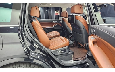 BMW X7 xDrive 40d* HUD* 360* МОНИТОРИ* КОЖА* ОБДУХВ* ПАНО - автомобили, коли, обяви за нови и употребявани 9