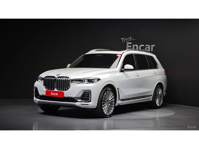BMW X7 xDrive 40d* HUD* 360* МОНИТОРИ* КОЖА* ОБДУХВ* ПАНО - автомобили, коли, обяви за нови и употребявани 0
