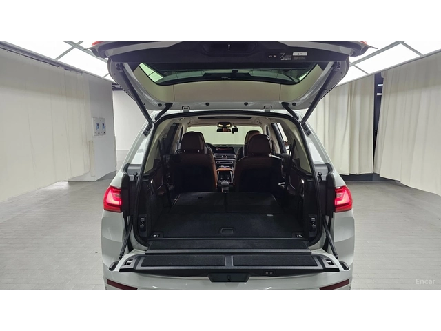 BMW X7 xDrive 40d* HUD* 360* МОНИТОРИ* КОЖА* ОБДУХВ* ПАНО - автомобили, коли, обяви за нови и употребявани 14