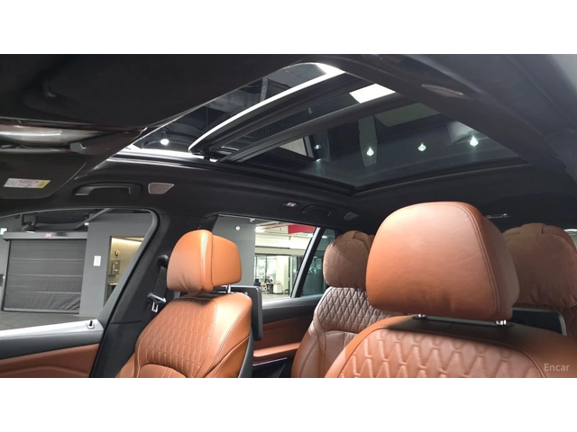 BMW X7 M50i* HUD* 360* МОНИТОРИ* ПАНО* КОЖА* ОБДУХВ - автомобили, коли, обяви за нови и употребявани 15