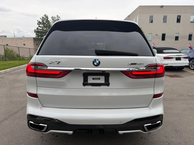 BMW X7 50i* M SPORT* INDIVIDUAL* BOWERS* МАСАЖ* МОНИТОРИ - автомобили, коли, обяви за нови и употребявани 2